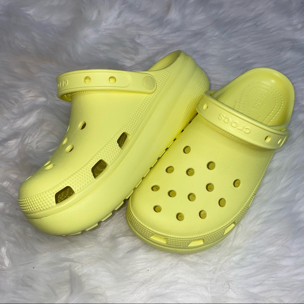 Platform Crocs